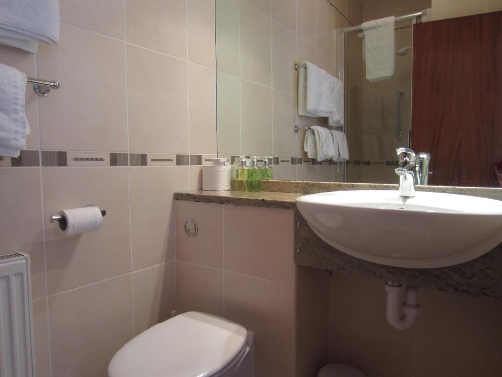 Gwrach Ynys Country Guest House Harlech Oda fotoğraf