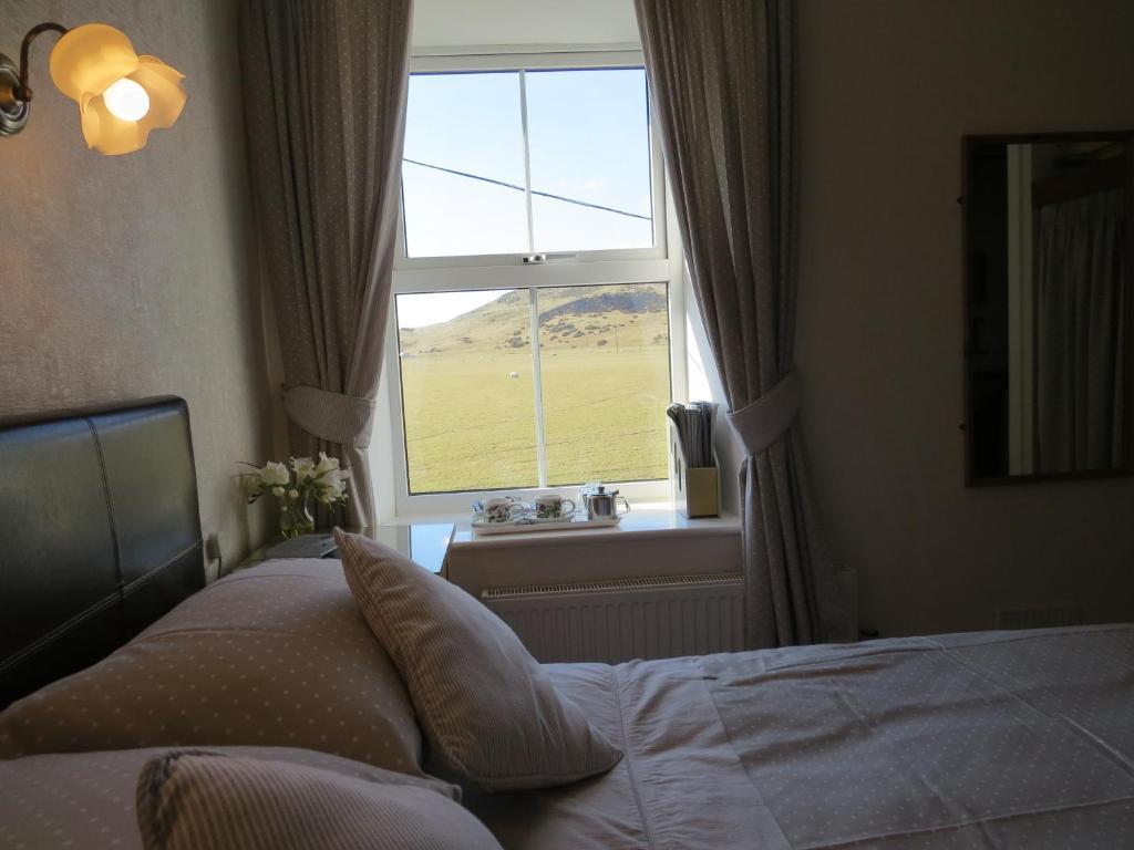 Gwrach Ynys Country Guest House Harlech Oda fotoğraf